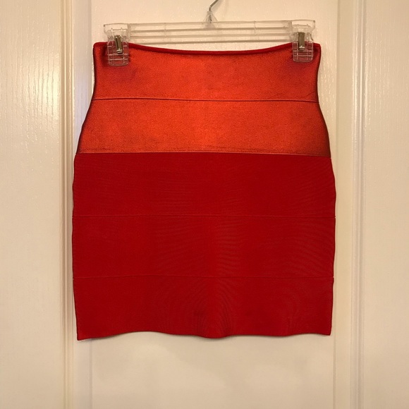 Armani Exchange bright red skirt - Picture 4 of 5